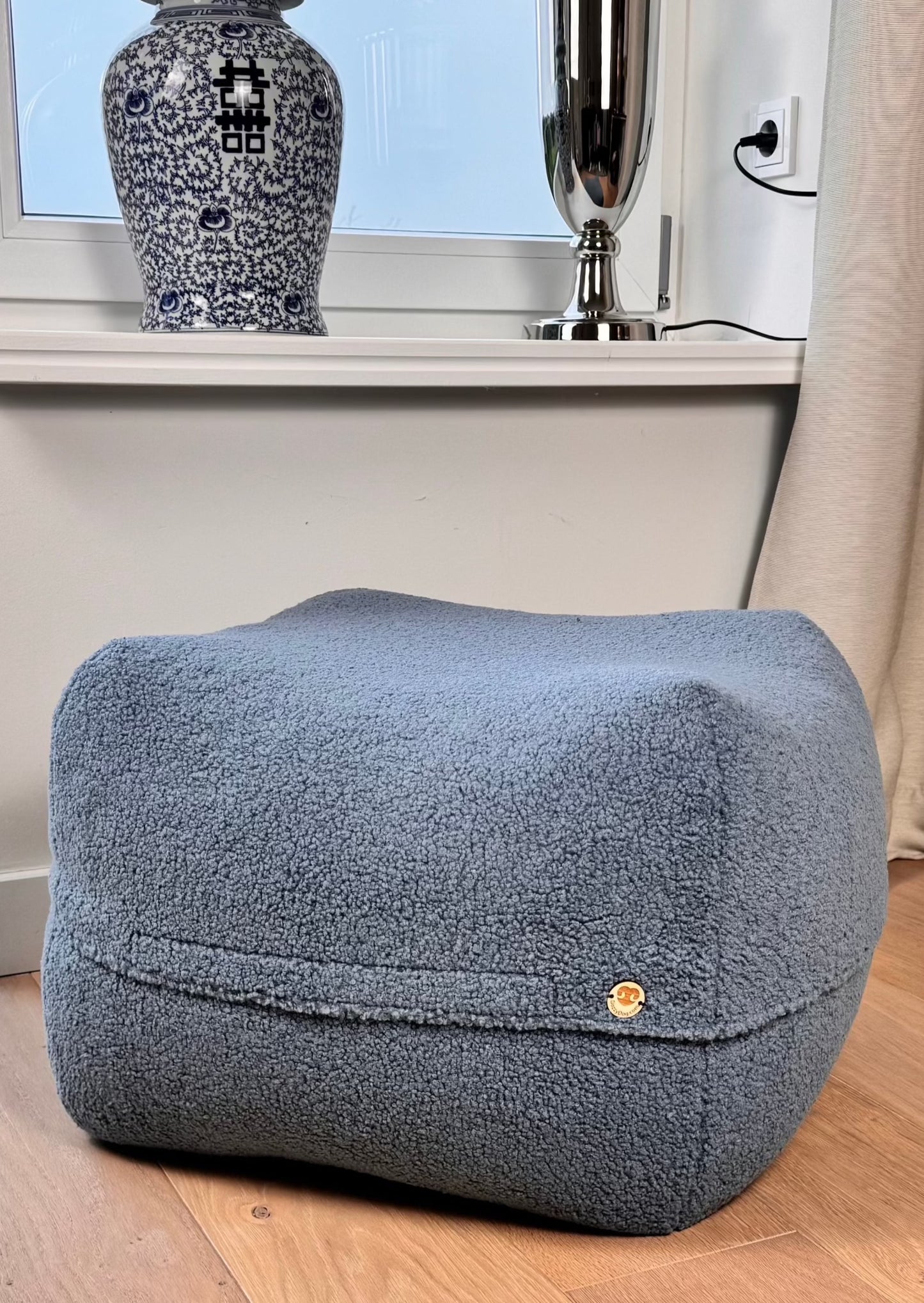 Dozzy Pouf – Teddystoff Hellblau