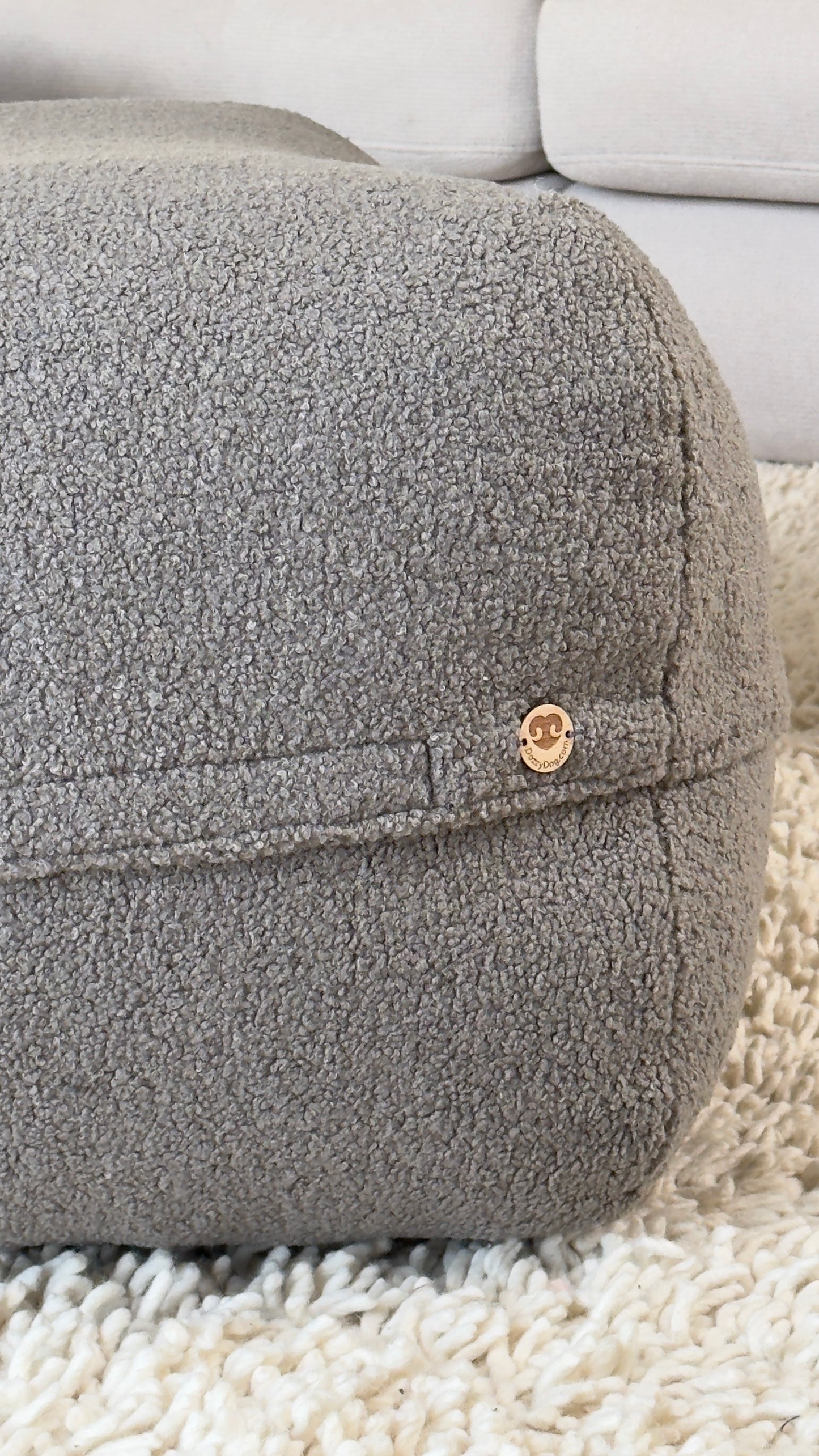 Sale- Dozzy Pouf S - Teddystoff dunkelgrau